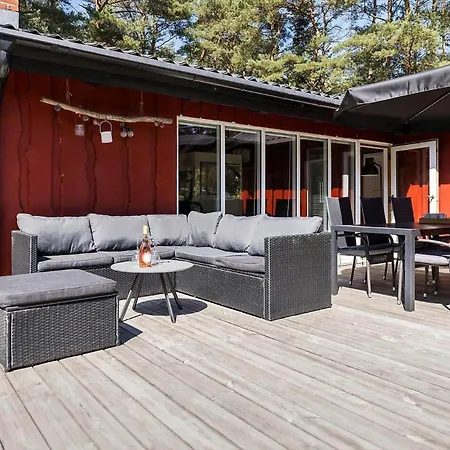 1482-aakirkeby-fyrreskoven-30 Сasa de vacaciones *