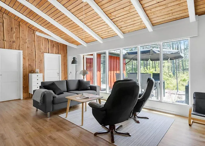 1482-aakirkeby-fyrreskoven-30 Сasa de vacaciones Vester Somarken