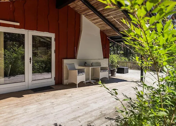 1482-aakirkeby-fyrreskoven-30 Сasa de vacaciones